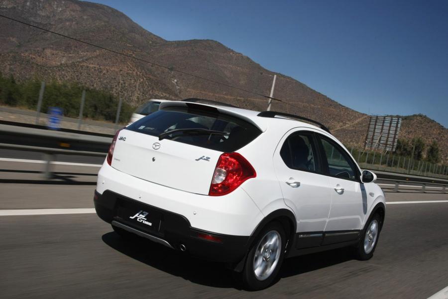  JAC J3 Cross 2013 года  (фото 1 из 1)